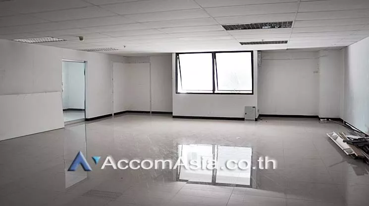 4  Office Space For Rent in Silom ,Bangkok BTS Surasak - BTS Saint Louis at S&B TOWER AA10476